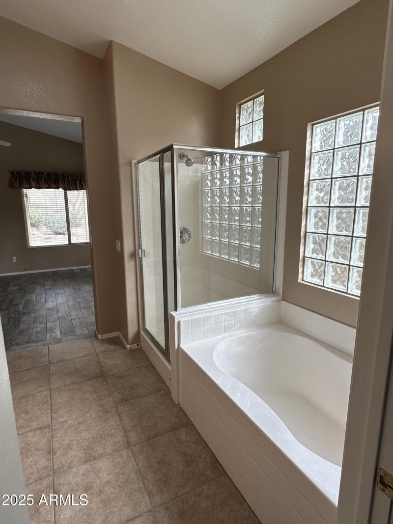 Primary bath separate shower and tub
