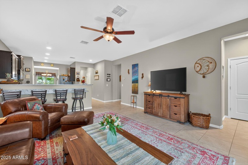 1-web-or-mls-017__A731967