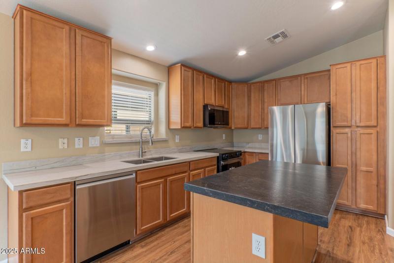 17859 West Eugene Terrace-large-009-021-