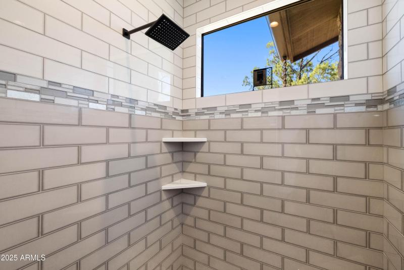 34-Primary Bathroom (3)