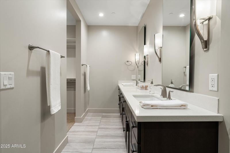 27-6166 N Scottsdale Rd C3001 (27 of 59)