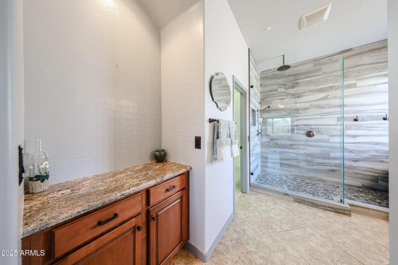 Bathroom Valet and Storage