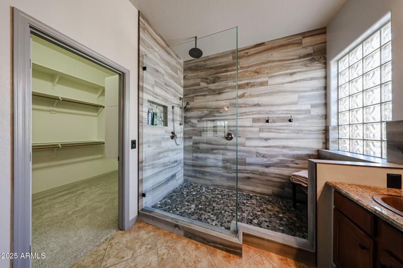 Oversized, Spa-like Shower