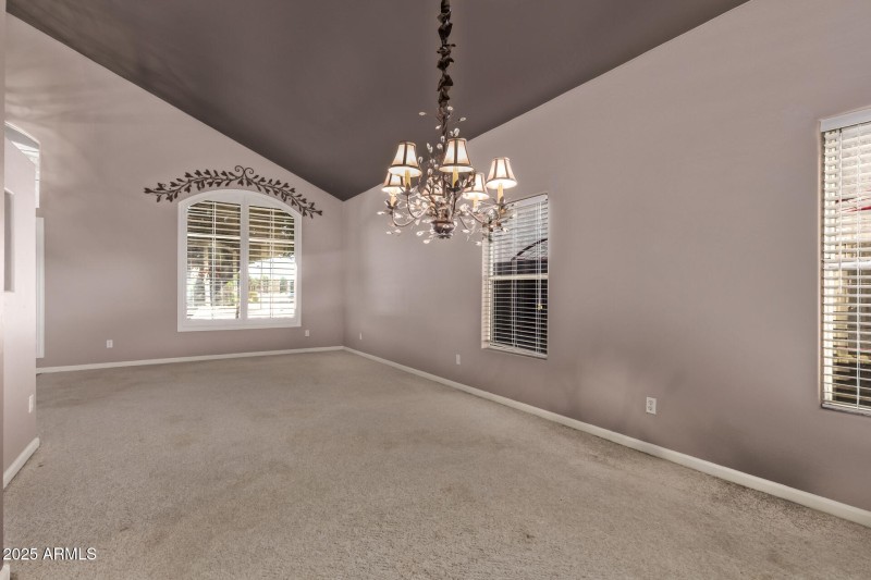 FORMAL LIVING & DINING