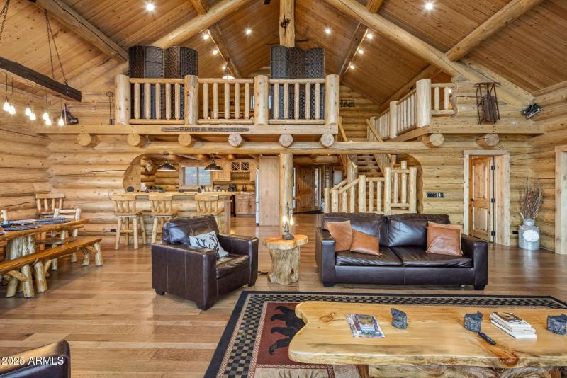 19-web-or-mls-D46A8822