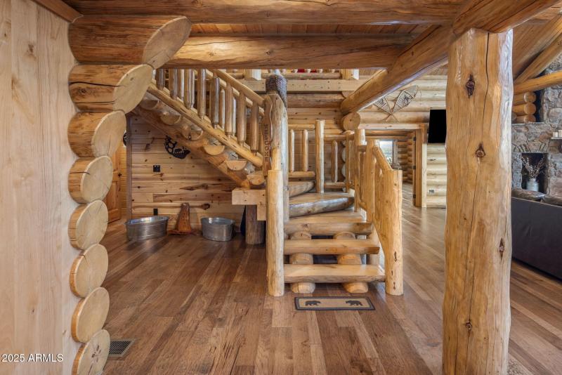 25-web-or-mls-D46A8855