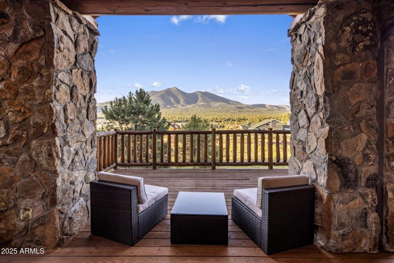 40-web-or-mls-D46A8975