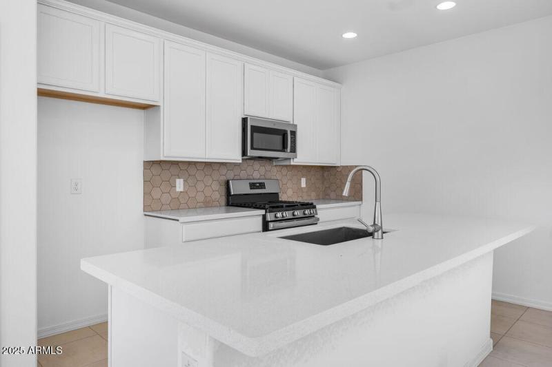 14669 W Sand Hill - Ready Now