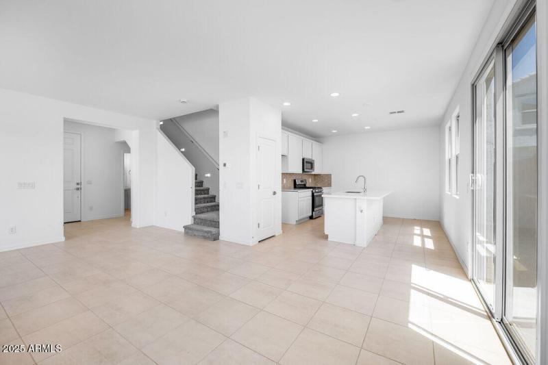 14669 W Sand Hill - Ready Now