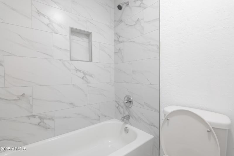 Bathroom (3)