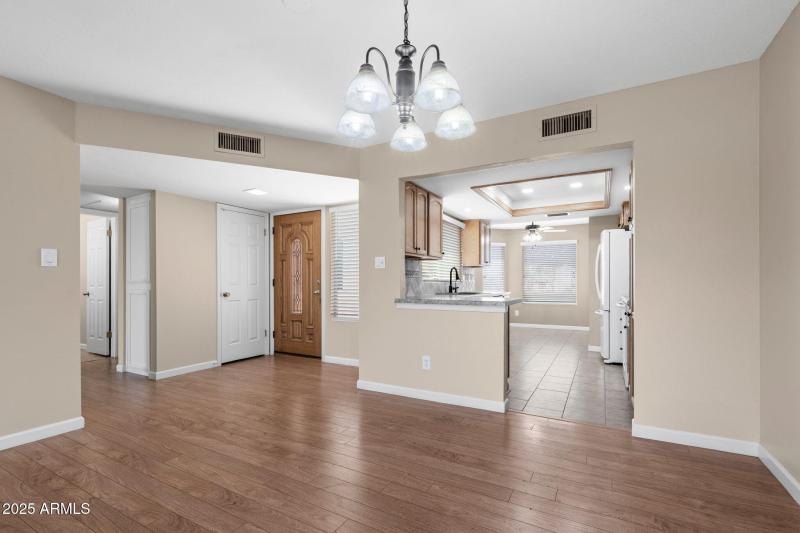 003___747 S Arrowwood Way