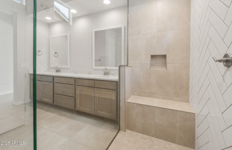 Owner's Bathroom