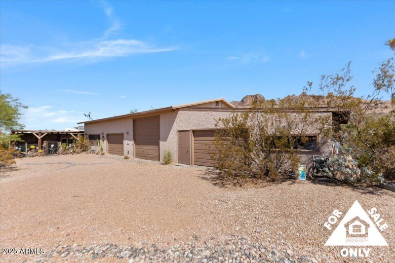 13-5125 N San Marcos Dr