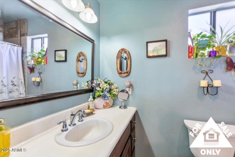 28-5125 N San Marcos Dr