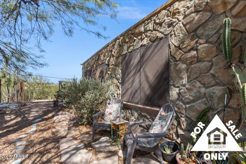 32-5125 N San Marcos Dr