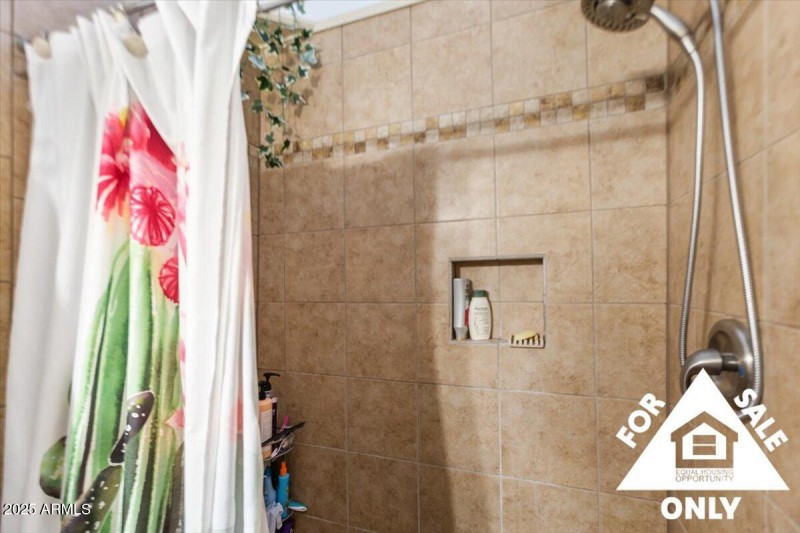 47-5125 N San Marcos Dr