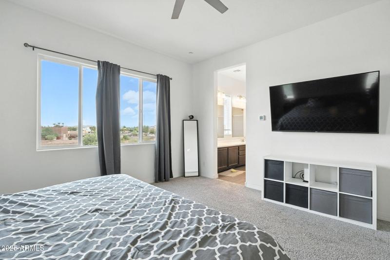 41-web-or-mls-Phelps-41