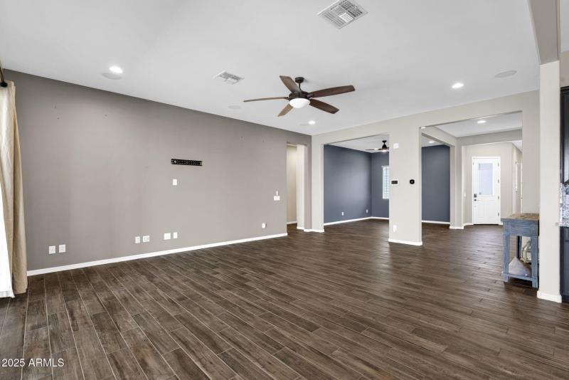 12-web-or-mls-368A1085