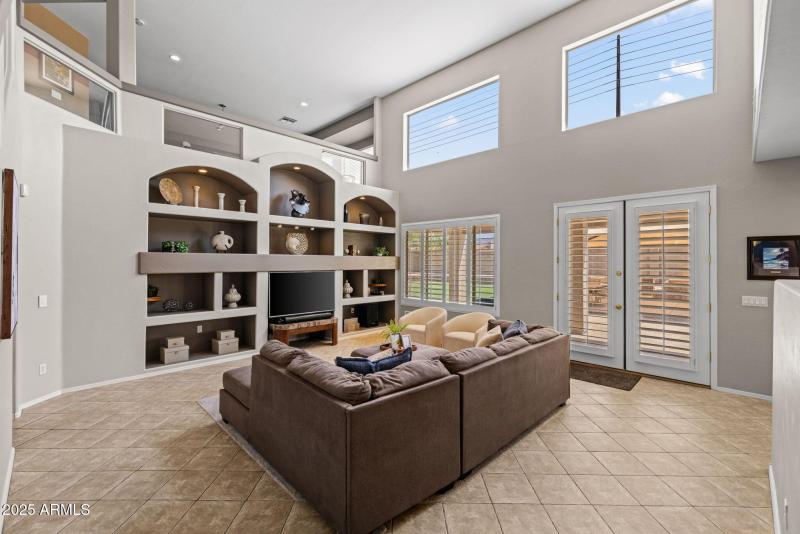 15-web-or-mls-7560 E Leland Cir, Mesa-16