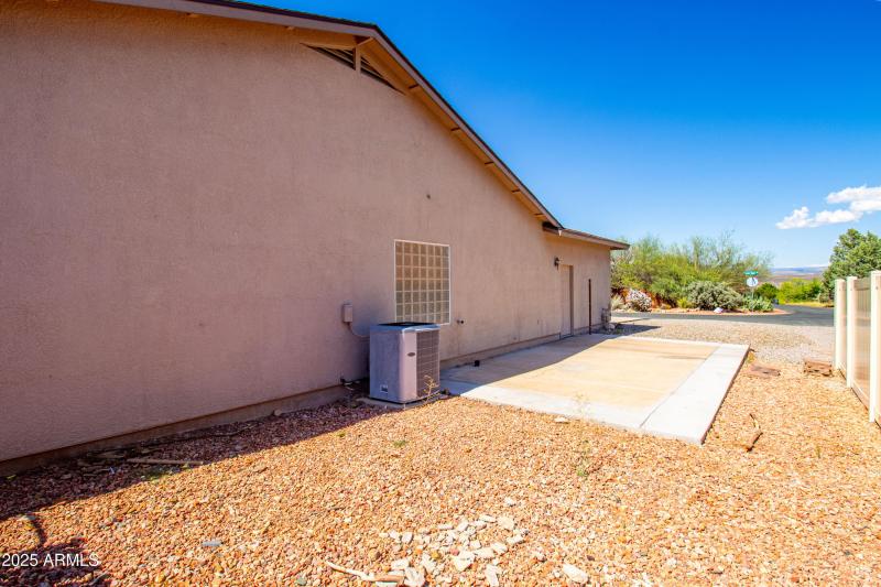 1736 Gold Rush RD (8 of 49)