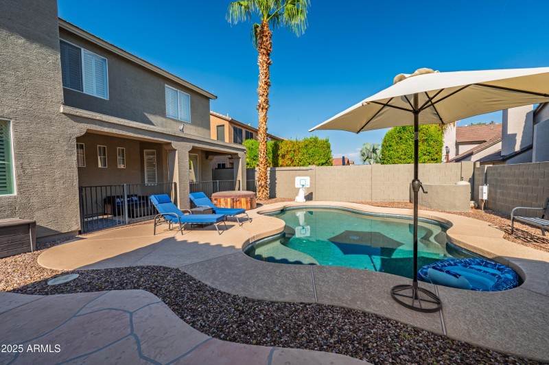 1155 W Laredo Ave-47