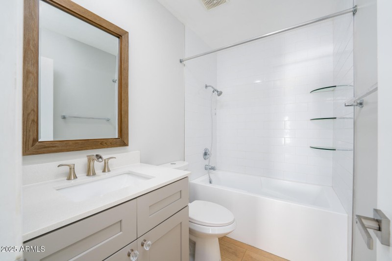 Upstairs Bath