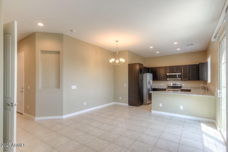 Family Room (1)-SMALL