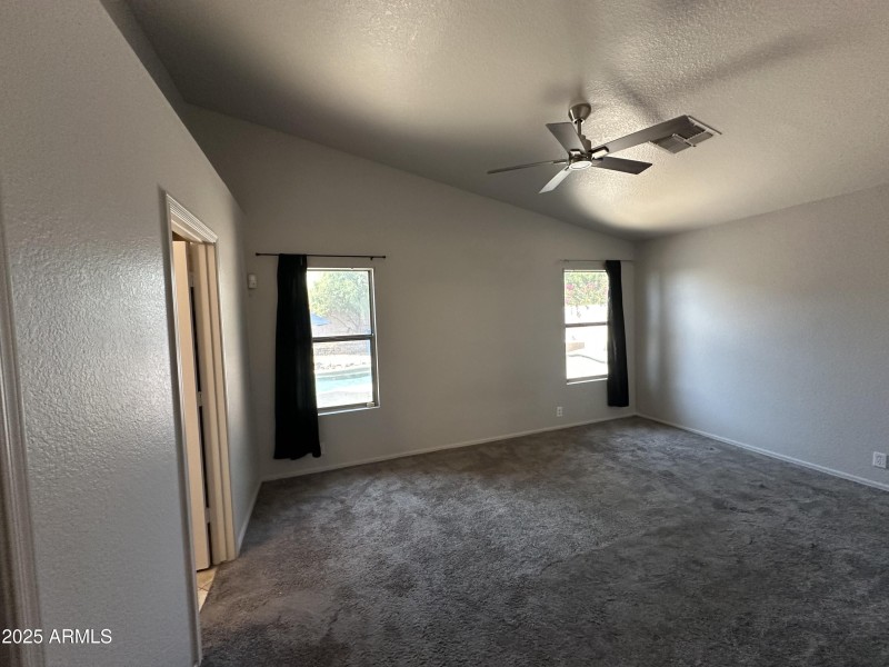 uVNUe0kRQxWqGiUfEWtxxQ