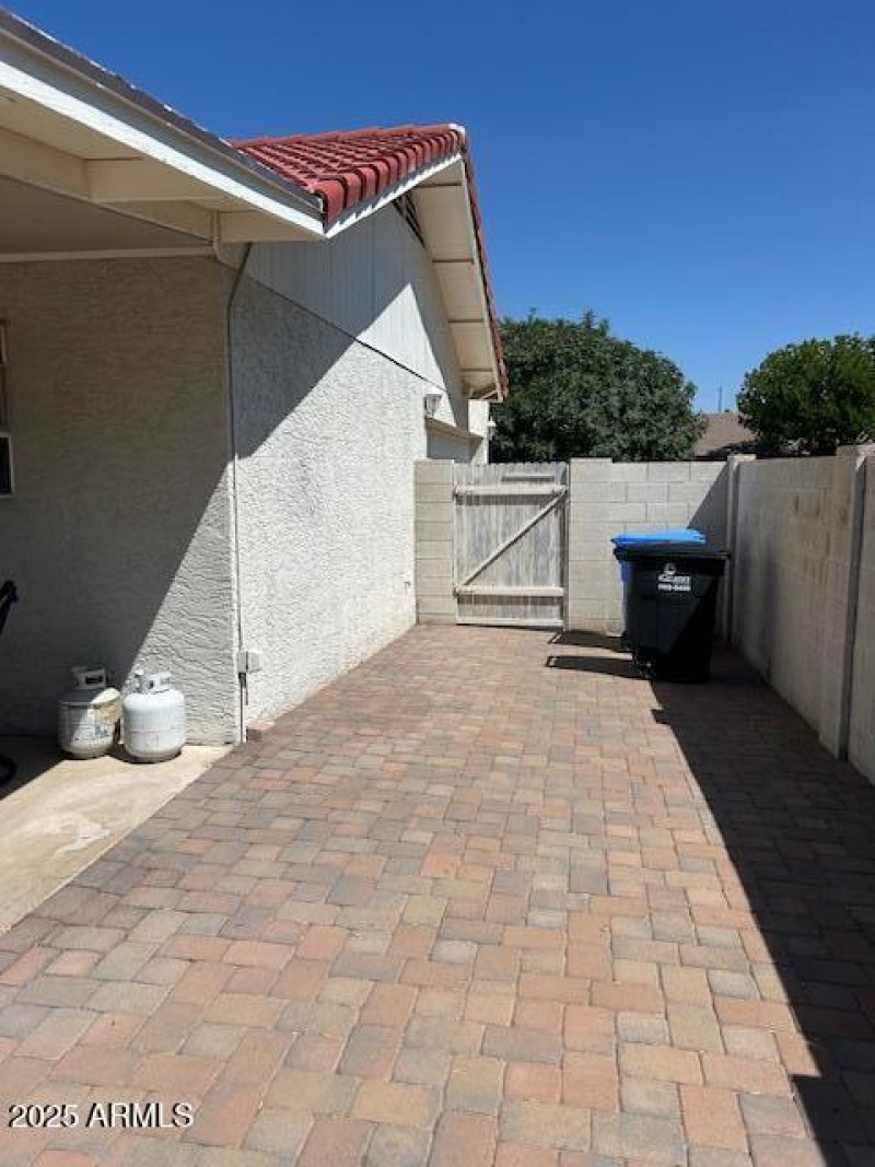 Side yard