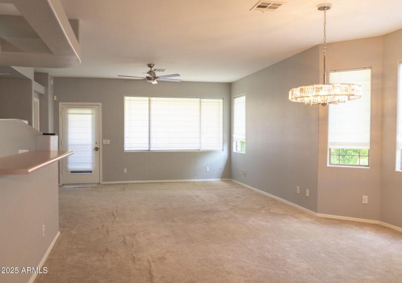 Breakfast Bar, Dining, Family room