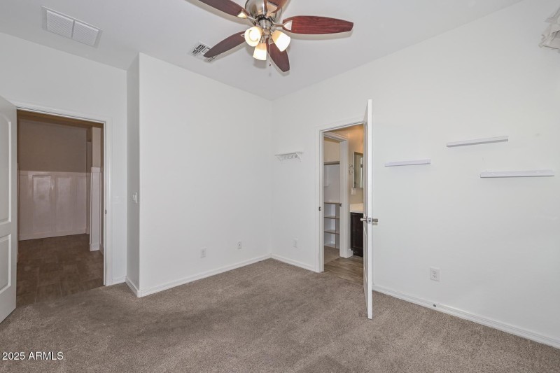 2nd Bedroom2