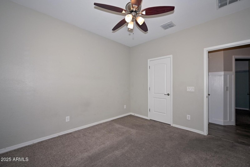 3rd Bedroom2