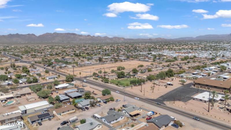 134004389257026570_134004389200502692_DJ