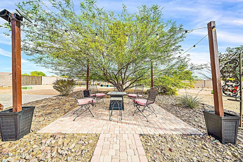 Backyard Courtyard