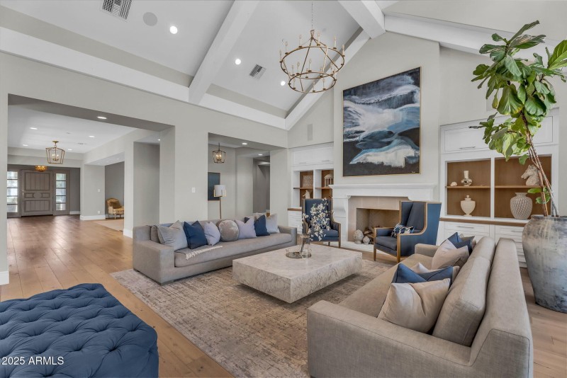 008_16-web-or-mls-13_76