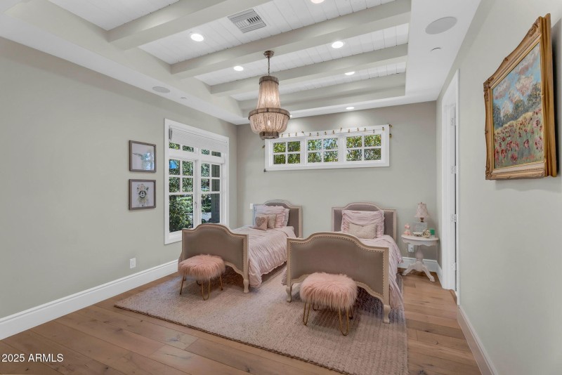 036_72-web-or-mls-69_482