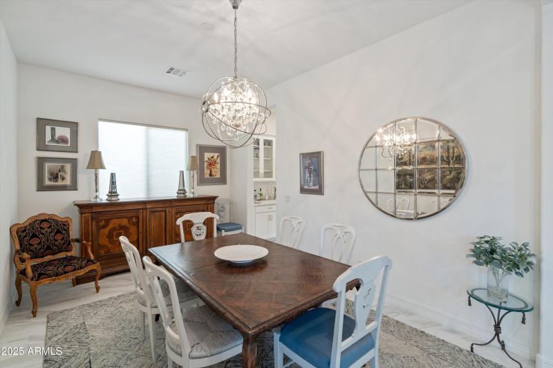 25-Breakfast Nook