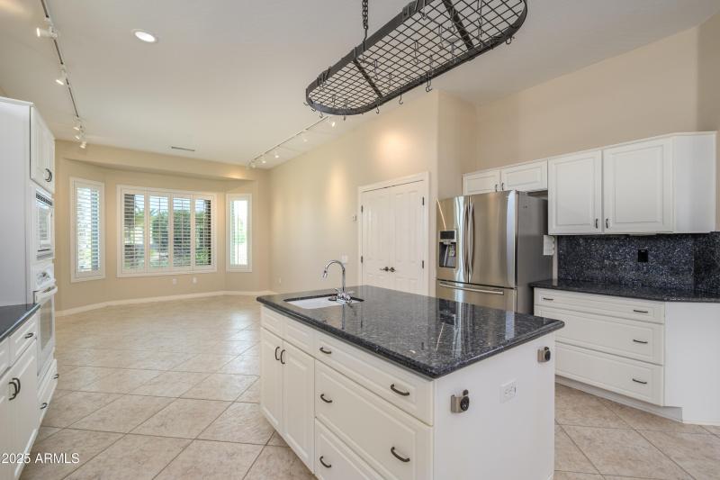 Kitchen Island W/Pots & Pans Rack