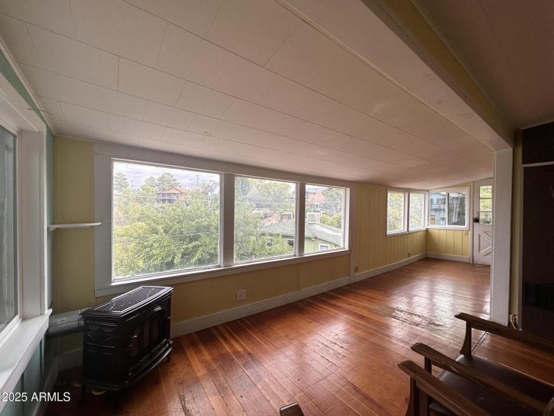 Living room wall of windows.