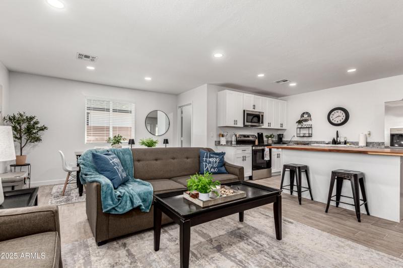 ede1377935068c079d35bad94181aece