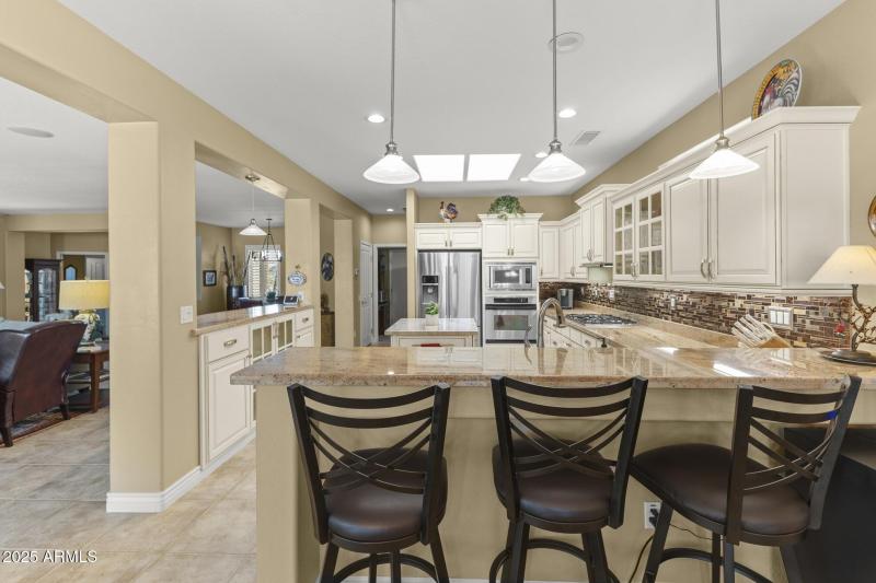 Granite Breakfast Bar Seating