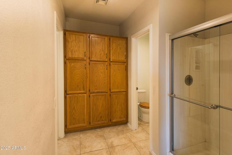 20250822-_MG_1648-093318-HDR
