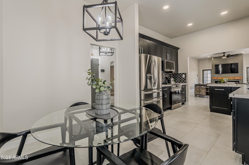 Nopal Ave-27