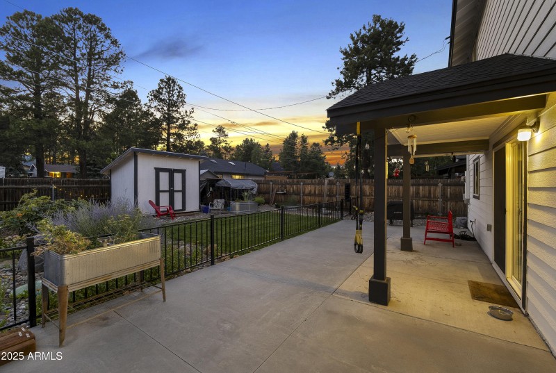 3588-huron-flagstaff-az-usa-005