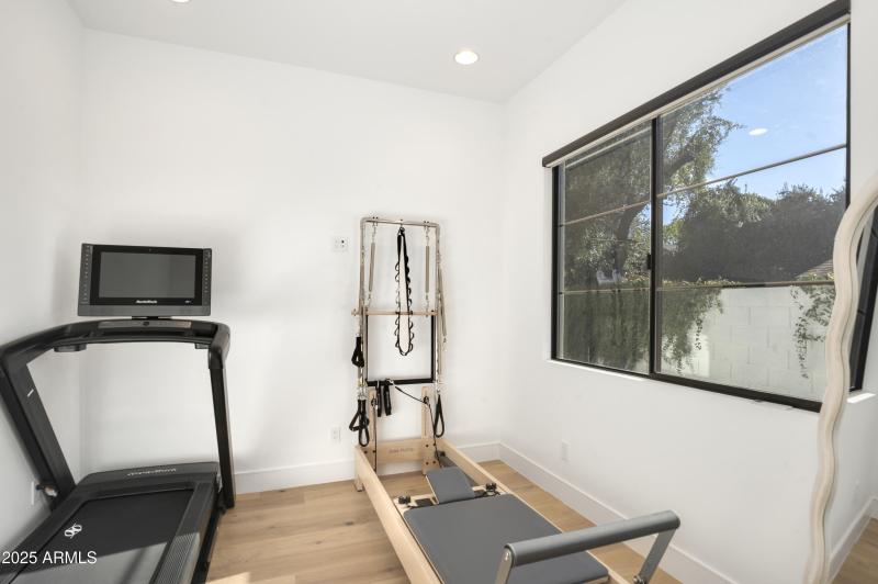 massage, meditation room