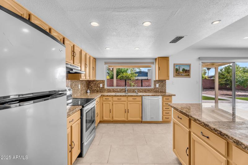 Kitchen – Main View