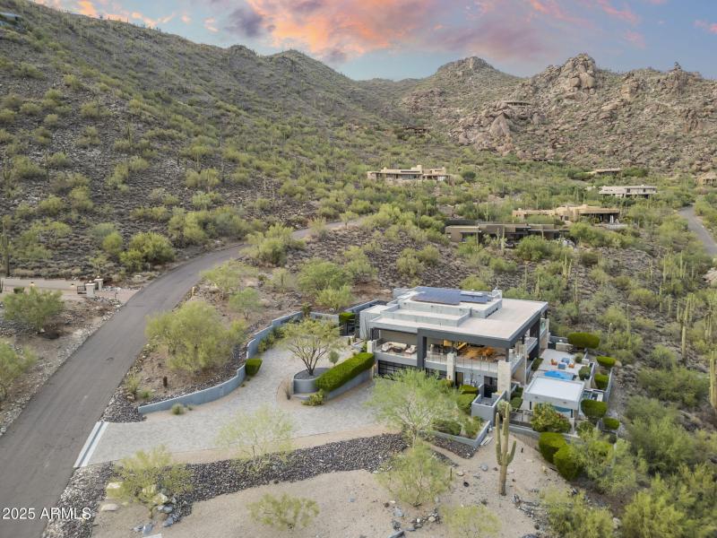 10-web-or-mls-DJI_8510