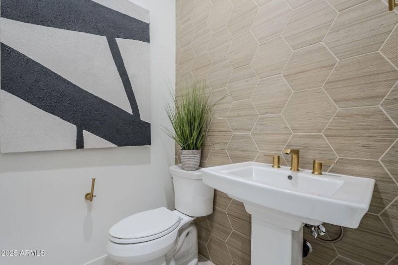 Powder Room