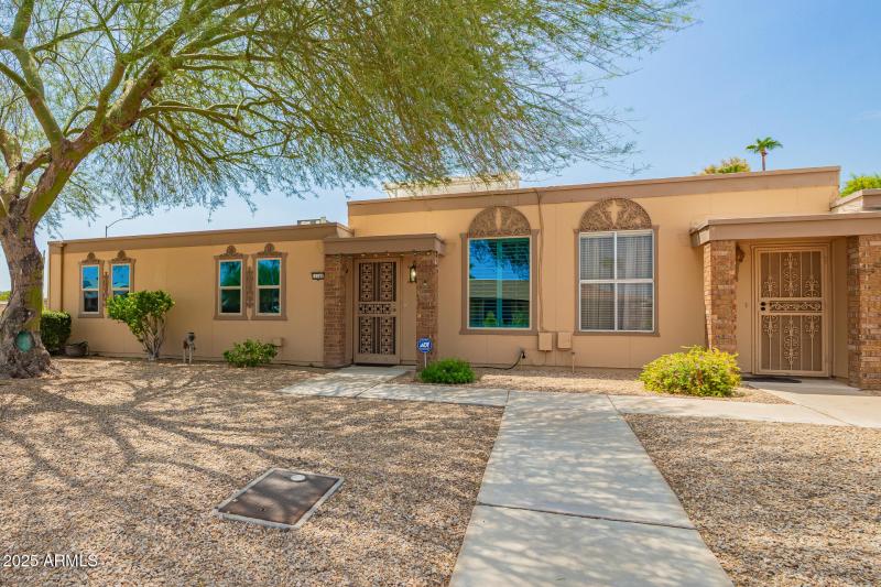 1141 W Cameo Dr