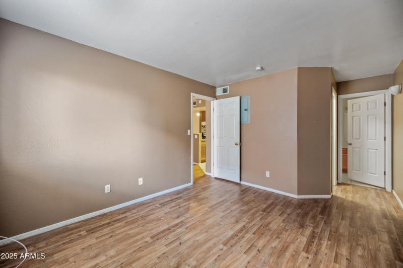 14-16602N25S114-ocupix